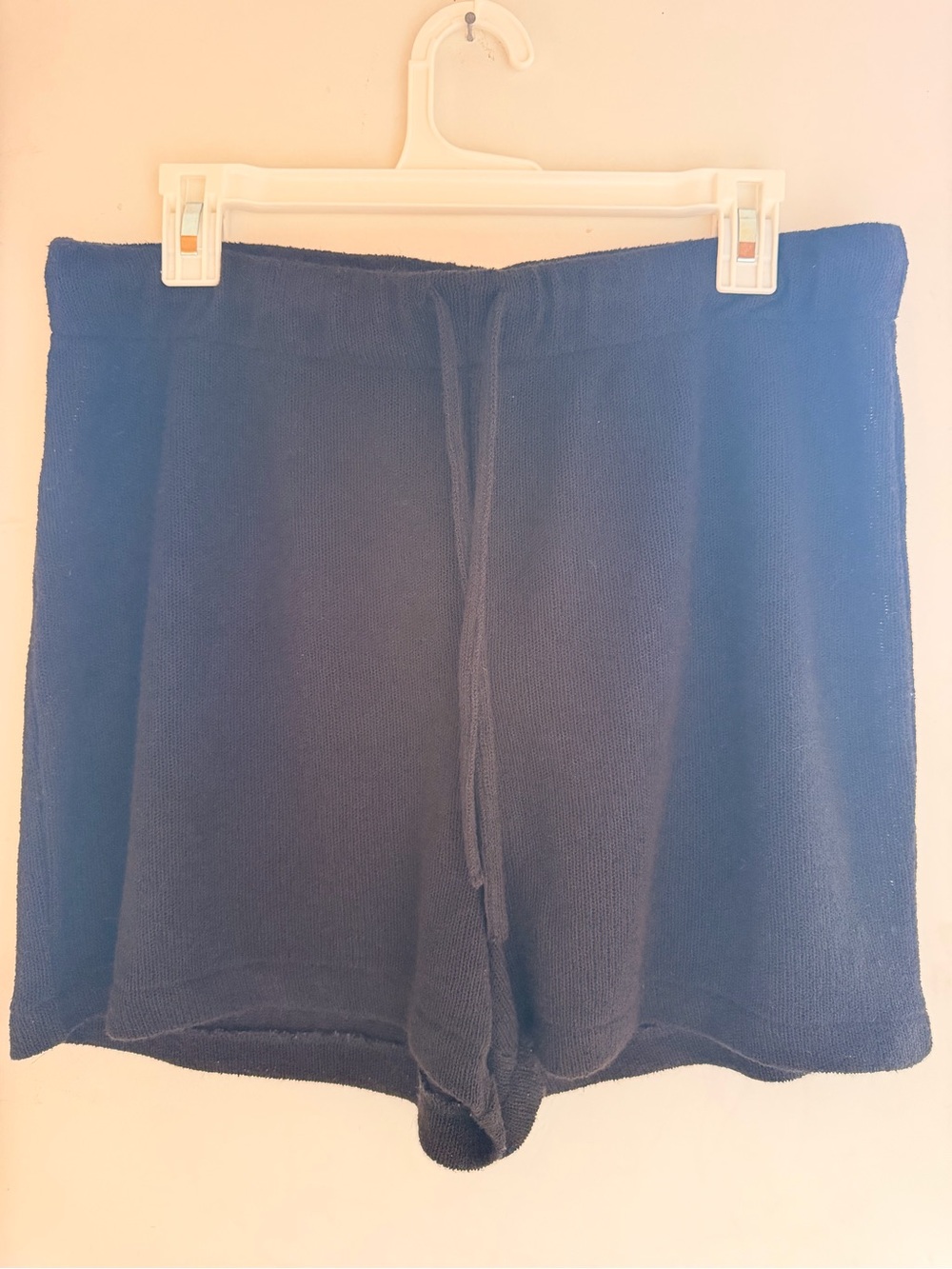 H&M Black Drawstring Shorts Size Large